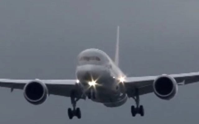  ,   Bet Shemesh Engines,  ,    ,     1,2  . ( :  YouTube)