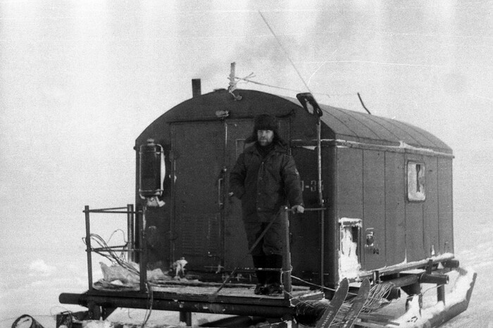 А так наш балок снаружи выглядел. Большим он даже на фотографии не смотрится )))