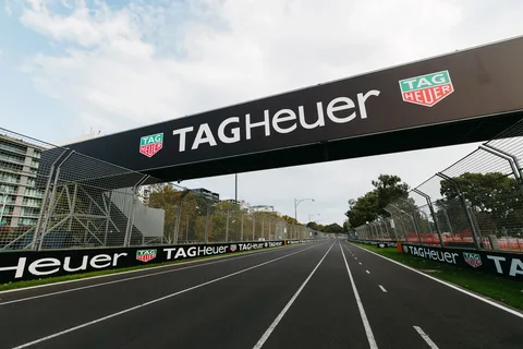 История точности: Артём Градопольцев о том, как часы TAG Heuer вернулись на старт Формулы-1