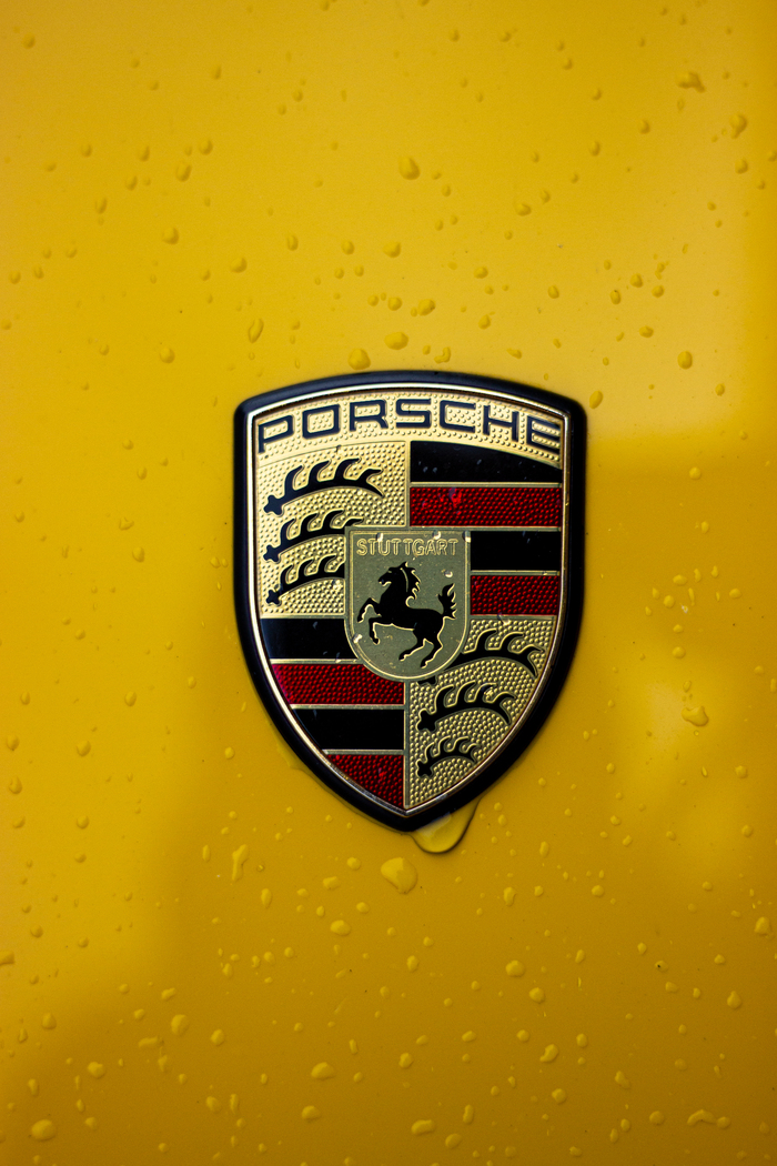 Ƹ Porsche 911 Carrera 4s