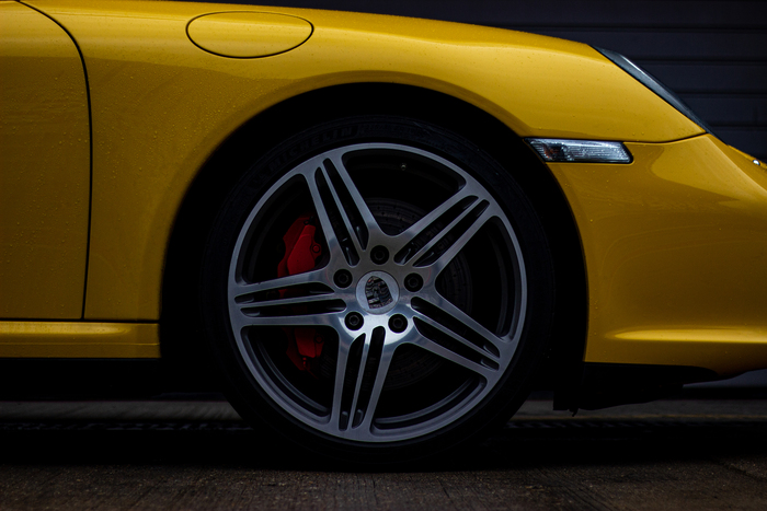 Ƹ Porsche 911 Carrera 4s