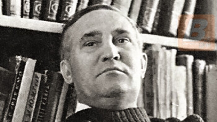 Михаил Луконин, пройдя финскую и Великую Отечественную войну, в свой поэзии воспел героизм и боевое братство советских солдат.