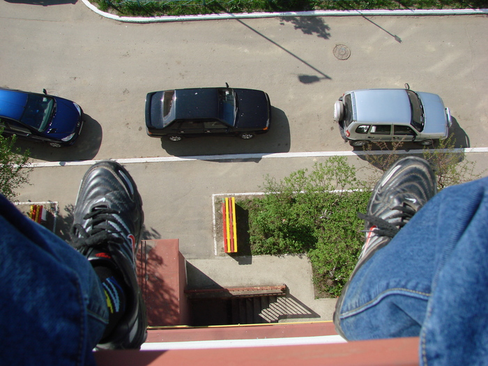 , - ,    ^_^,      :-(  2011 ...