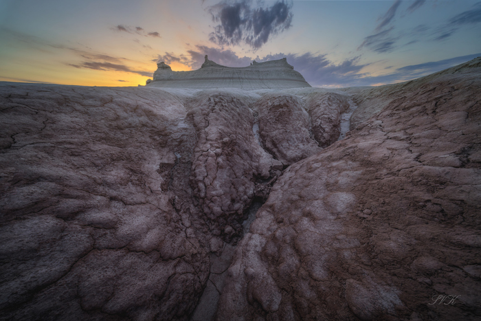 : SONY : ILCE-7RM5 /: 2025-04-22 20:38:41 : 3 sec : f/8 : ISO 200 : 10 mm 35- : 10 mm : LAOWA FFII 10mm F2.8 C D Dreamer