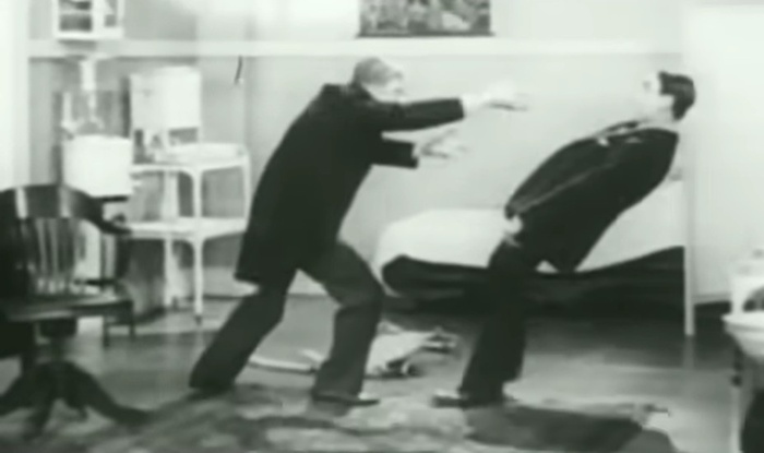 Кадр из клипа "Under Pressure" / Queen