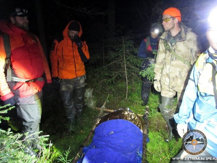 Эвакуация общими усилиями трёх отрядов.