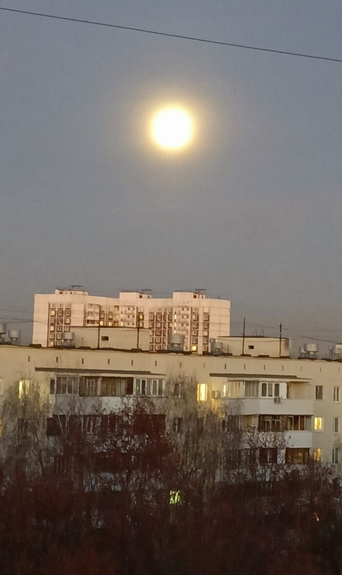 Суперлуние