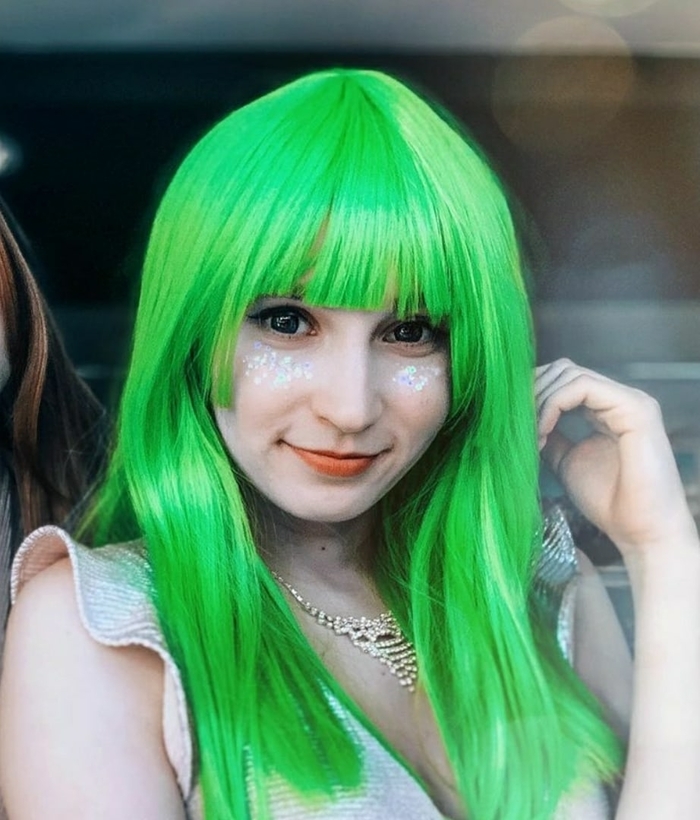 - А вы милая пара! - сказала Мари Бизу.- Давайте сфоткаетесь в фотобудке!