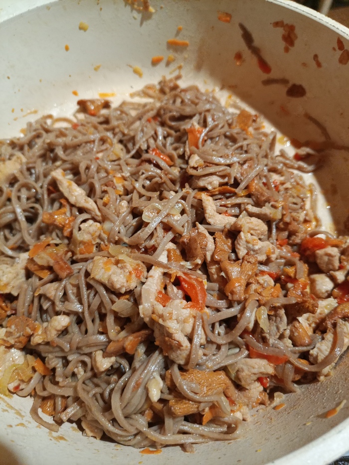 Нет это не черви или гельминты.