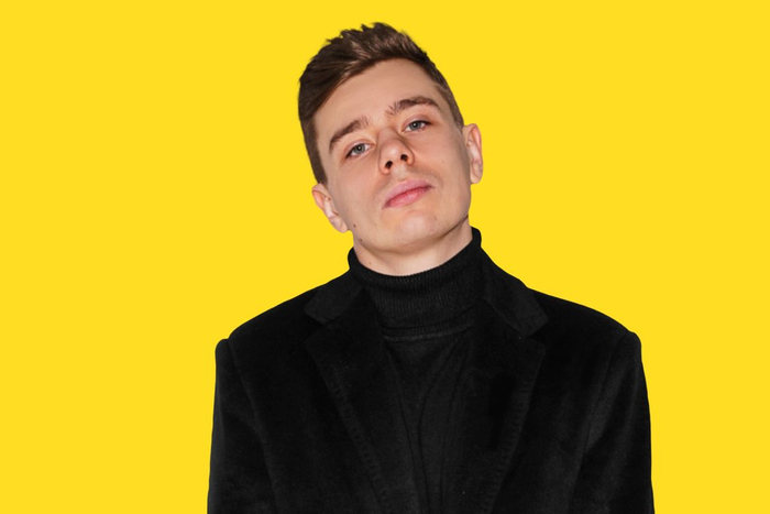     ?     -   ,          .    ,   , 8 ,  20:00.     .