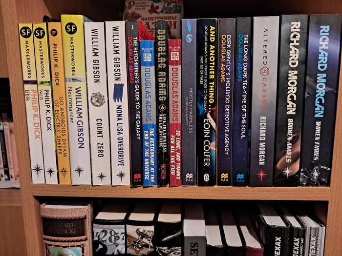 Ещё филипп дик и Гибсон от Gollancz.