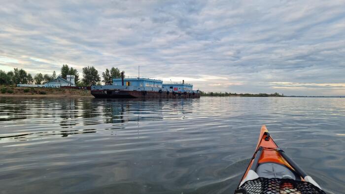    , ,   ,     90-.    .