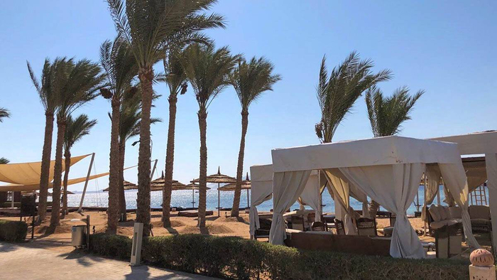 где-то там...