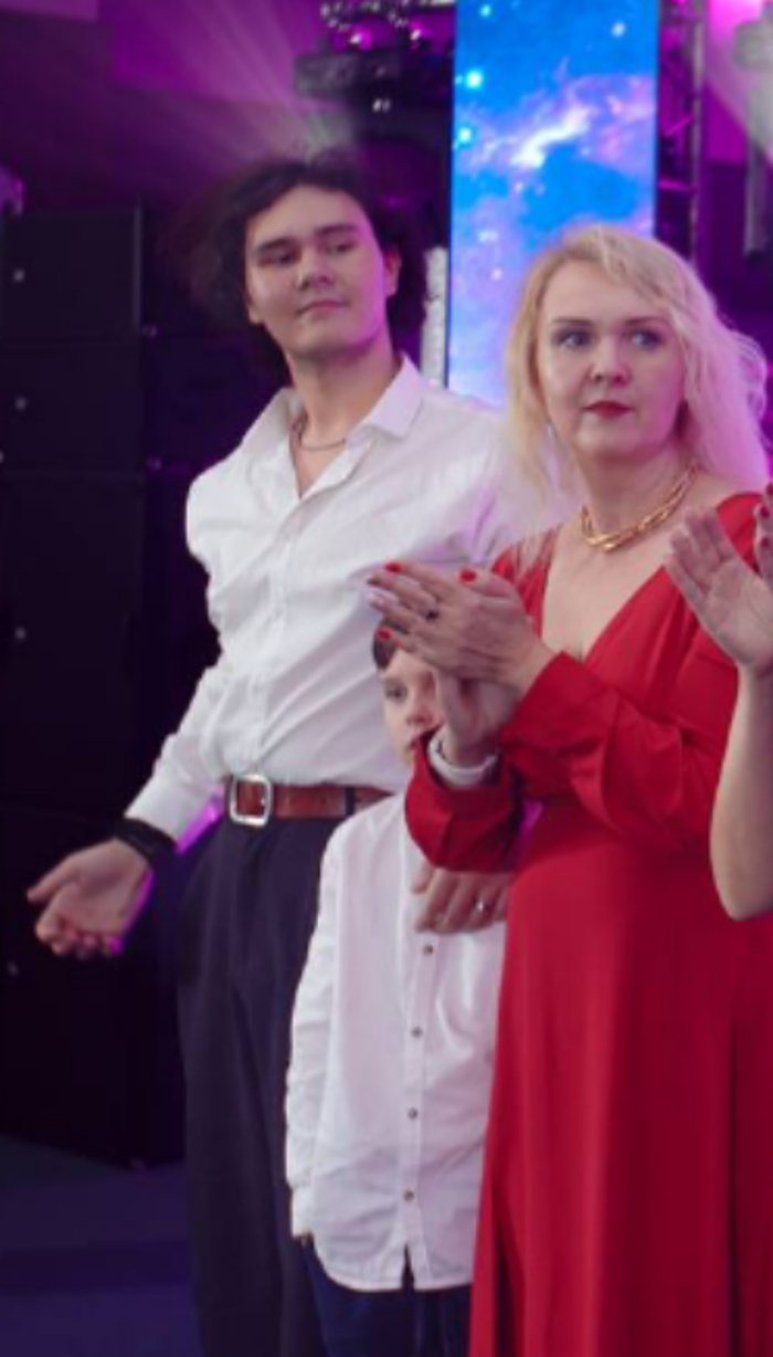 С днём сыновей!