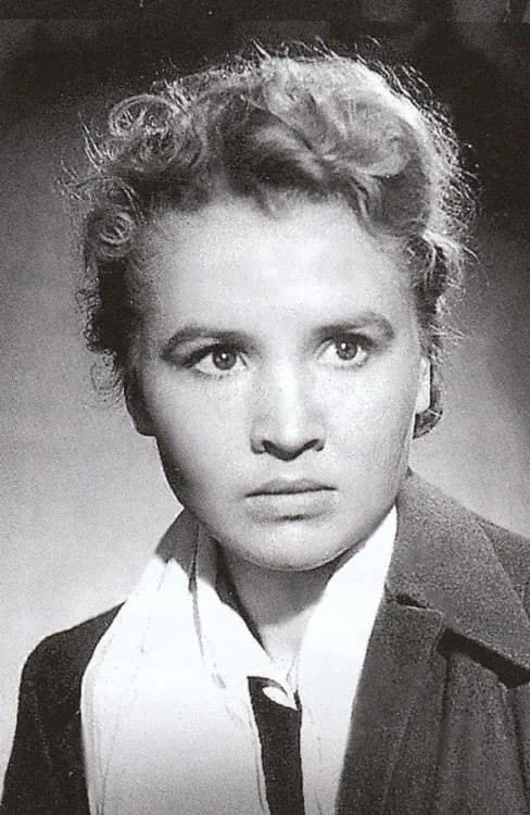 Екатерина Савинова в молодости