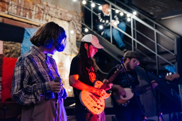 Выступление в местном баре