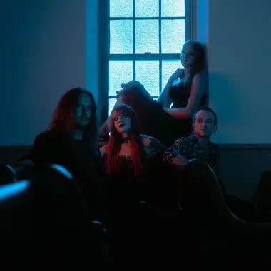 LITTLE EVIL с brand new single *Graveyard Kisses* 2025 года ALTERNATIVE ROCK/HARD ROCK/INDIE