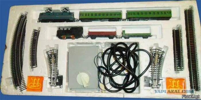 Вот так оно упаковывалось, фото из интернета.