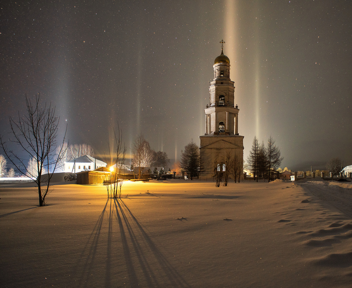Световое шоу в селе Великорецкое
