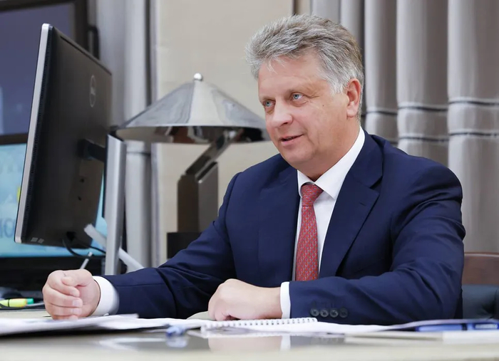 Жаль, конечно, этого добряка.