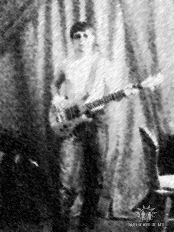 Рыцарь гитары!