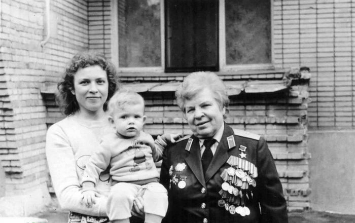 Она прошла войну, а ее убили в мирнное время, на глазах 3-летней внучки