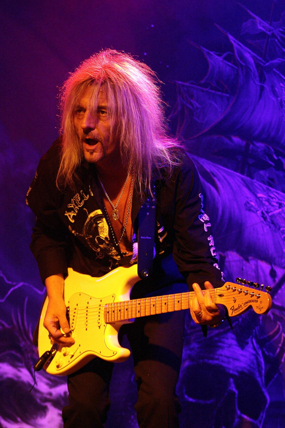 AXEL RUDI PELL   *Ghost Town*     2026   Ghost Town