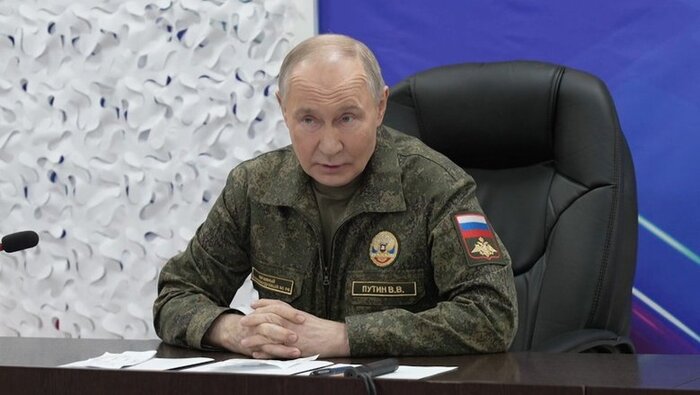 Практически один против оси зла