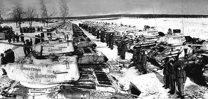 Танковая колонна «Димитрий Донской», созданная на пожертвования прихожан РПЦ.
