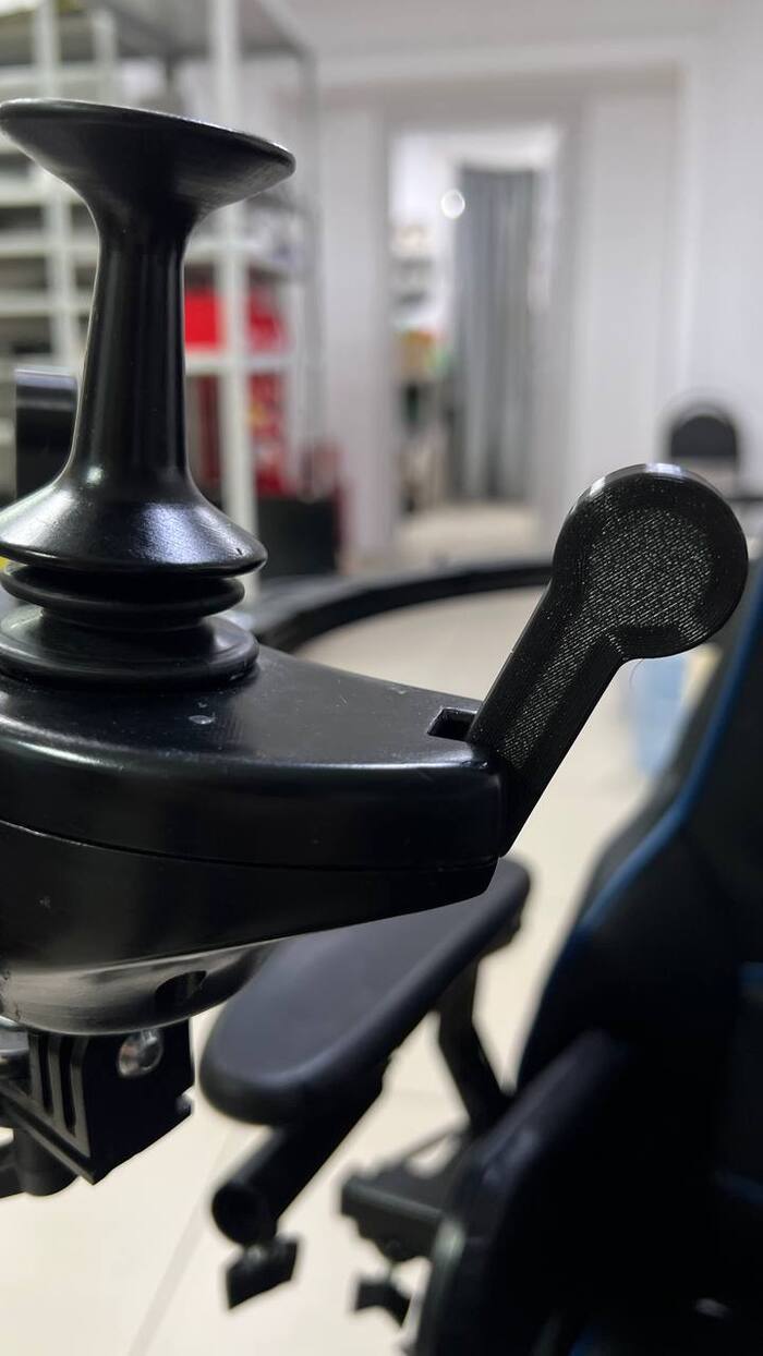 Такой спроектировали, распечатали с полным наполнением и оба заменили.