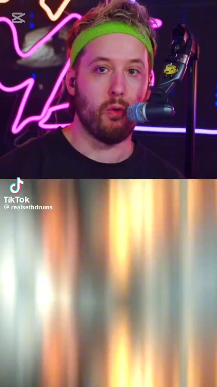 Ответ на пост «Лучшее исполнение Rammstein. Как будто на утреннике в немецком детском саду побывал» - Вертикальное видео, Rammstein, Кавер, Рок, Короткие видео, Кантри-Рок, Барабаны, Видео, Ответ на пост, Du Hast