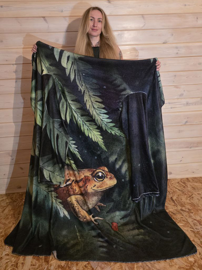 Размер: 170x145 см, Длина рукава: 82 см