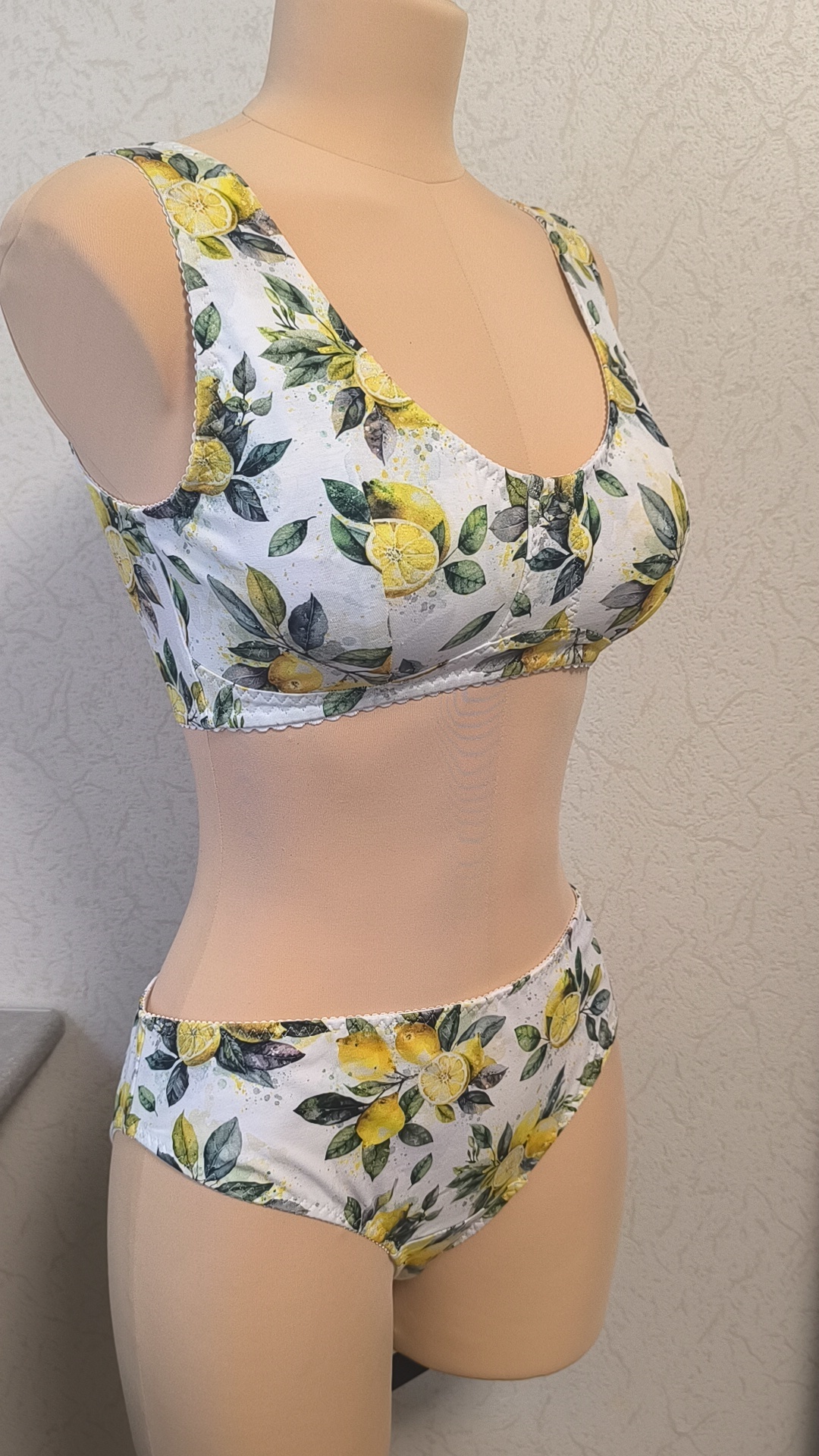 Lingerie set with lemons) - My, Underwear, Handmade, Needlework without process, Needlework, Sewing, Underpants, Lemon, Longpost