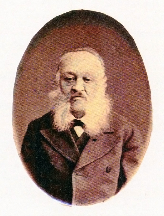 Татаринов Александр Алексеевич. Фото из книги «Лекарственное сырье китайской медицины. Атлас-определитель». – СПб, 2021.