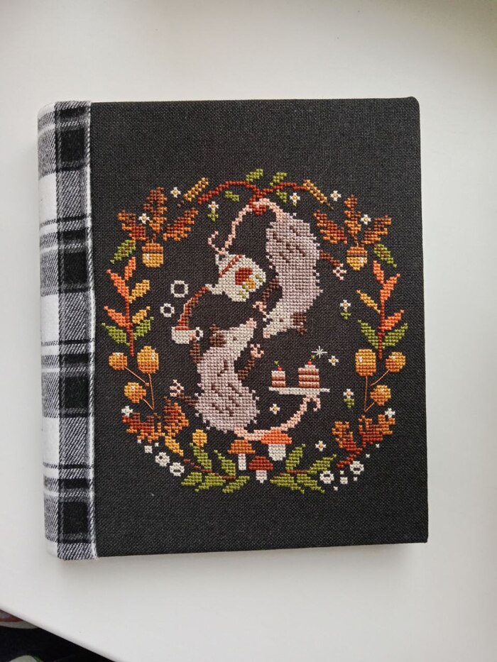 � ���� ���� � ������ ������� ���� ������� �� �������. � ������ ���������� ������� �� ������� ������. ����� - ��������� ������� (MamaWitchxStitch)