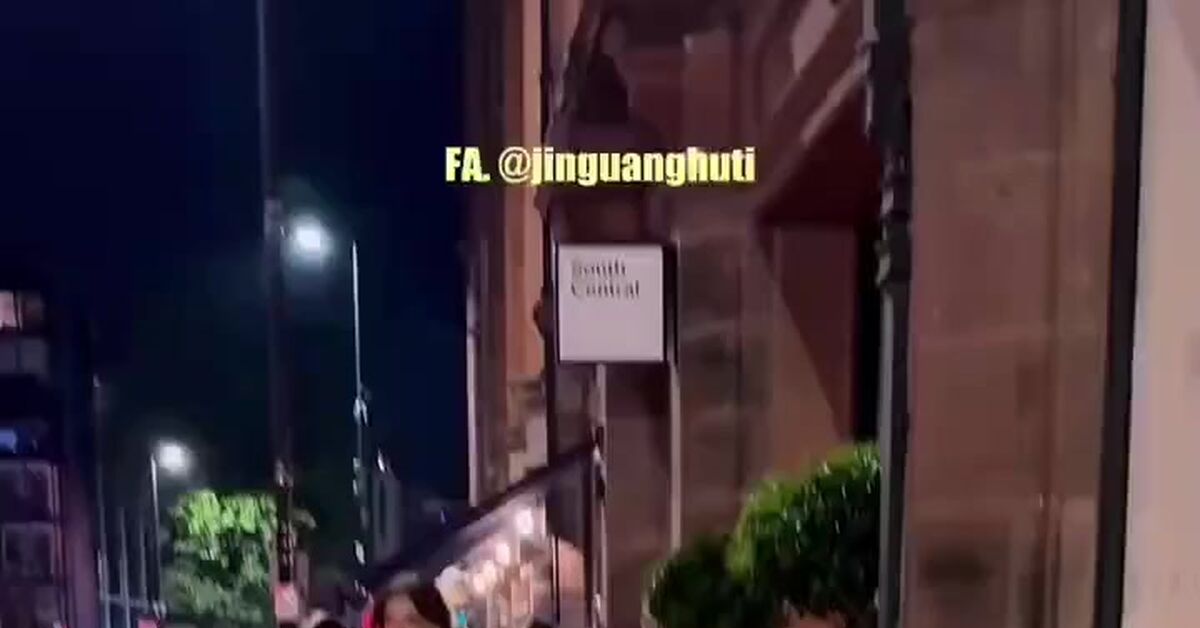 A recognizable actor... - Vertical video, Actors and actresses, Without words, Porn Actors and Porn Actresses, Humor, Video