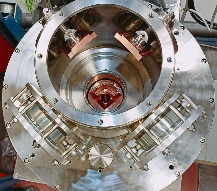 �� ���� � �������������� ������: � ������ ����������� �������� ������� ��� ������ ��������