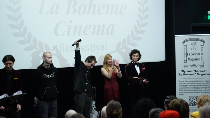 � ������� �������� ��������� �� ������ ����� � ���� �������� ����, �� ��� ������� �������. � � ������� ��������! <!--noindex--><a href="https://pikabu.ru/story/vyiigral_mestechkovyiy_kinofestival_s_pomoshchyu_sovetskikh_obektivov_13535062?u=https%3A%2F%2Frutube.ru%2Fvideo%2Fa0b222c453c866f1fe10c54bffe9c855%2F&t=https%3A%2F%2Frutube.ru%2Fvideo%2Fa0b222c453c866f1fe10c54bffe9c855%2F&h=4a5f1f756a7546afebfb390d93428ac712f6e8fd" title="https://rutube.ru/video/a0b222c453c866f1fe10c54bffe9c855/" target="_blank" rel="nofollow noopener">https://rutube.ru/video/a0b222c453c866f1fe10c54bffe9c855/</a><!--/noindex-->