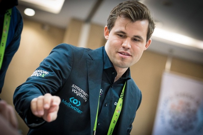 Магнус Карлсен завоевал титул чемпиона мира по рапиду — 2025, Артемьев — второй