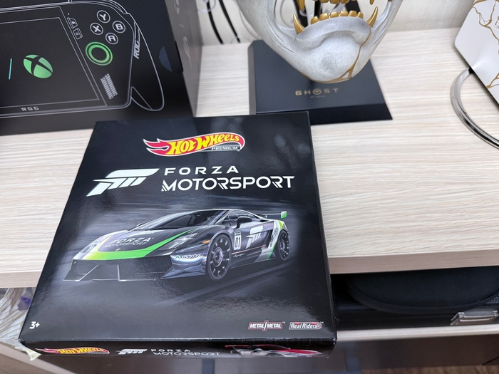 Forza Motorsport - HFF49-LA10 - Hot Wheels Premium