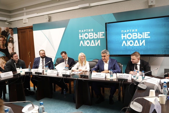 ���������� ������ �� �������, ������������ ������ ������ ����. ��������� ����� � ���������. ��������: �������� ������