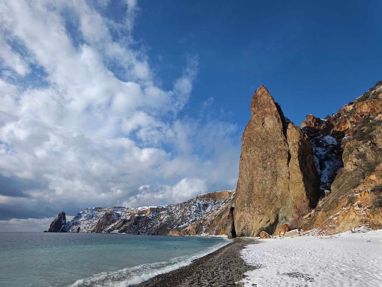 Snowy New Year's Fiolent - Crimea, Sevastopol, Cape Fiolent, Snow