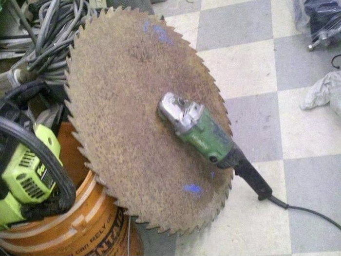 Трамп переименовал технику безопасности в технику опасности