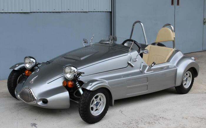 Mitsuoka - ������� �� �������