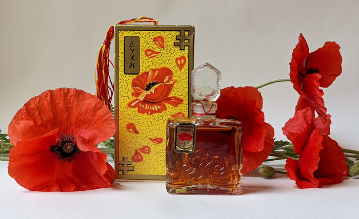 ���� �������� ���. ���� � ����� <!--noindex--><a href="https://pikabu.ru/story/dipteriks_13583319?u=http%3A%2F%2Ffragrantica.ru&t=fragrantica.ru&h=9a799874b48cdf2dbcc22b7787c69201c5d68a7c" title="http://fragrantica.ru" target="_blank" rel="nofollow noopener">fragrantica.ru</a><!--/noindex-->.