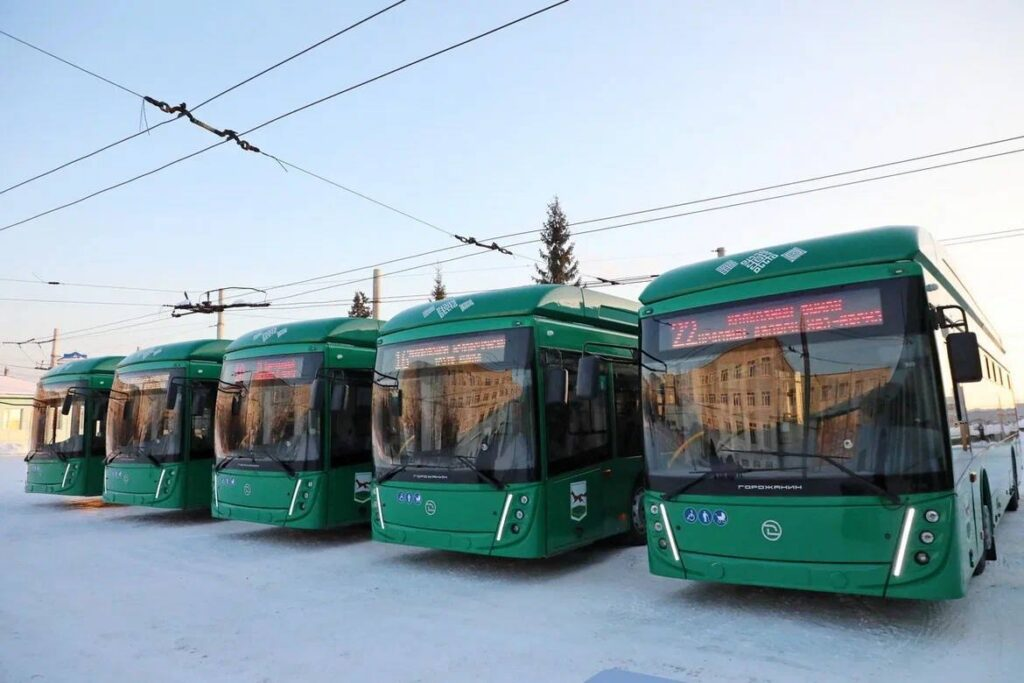 Уфа получила еще пять новых троллейбусов МАЗ - Республика Беларусь, Россия, Троллейбус, Уфа, Промышленность, Общественный транспорт, Маз, Видео, Вертикальное видео, Короткие видео, Длиннопост