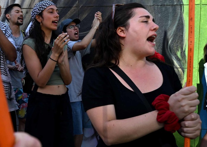 ��������, ����. ������ � ��������� ���������, � ���������� ���. ����������: Xinhua.