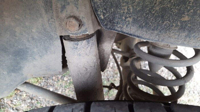 Задний амортизатор