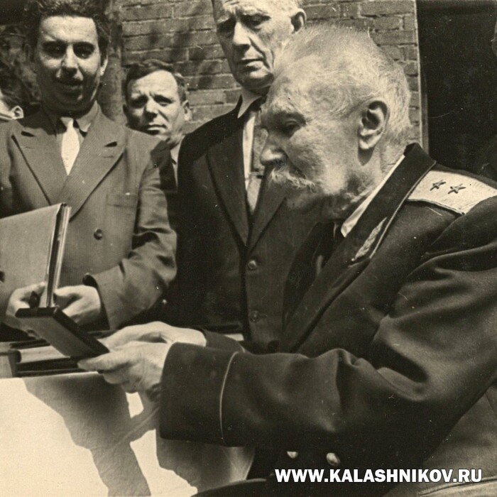 �������� �. �. �������� ������� ������� ����� �� �������� ������� ���� �� 90-����� �� ��� ��� ��������. 1964 ���. �� ������ ����� ������