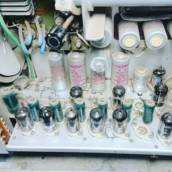 �������� ��������� ������� ����� �������� � �����